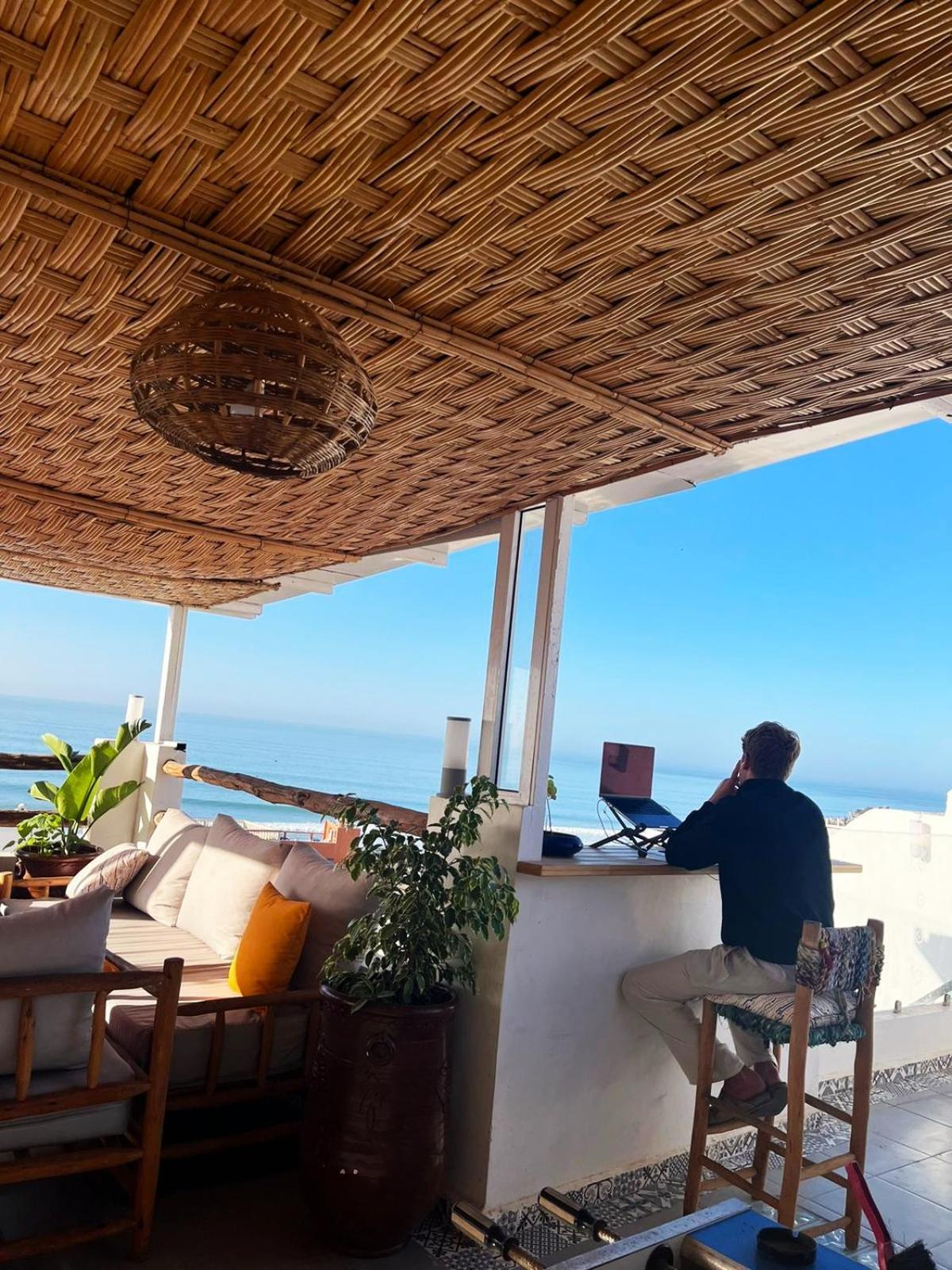 Bigblue Surf Hostel & Coworking Space - Taghazout (Adults Only) Azazoul Exterior photo