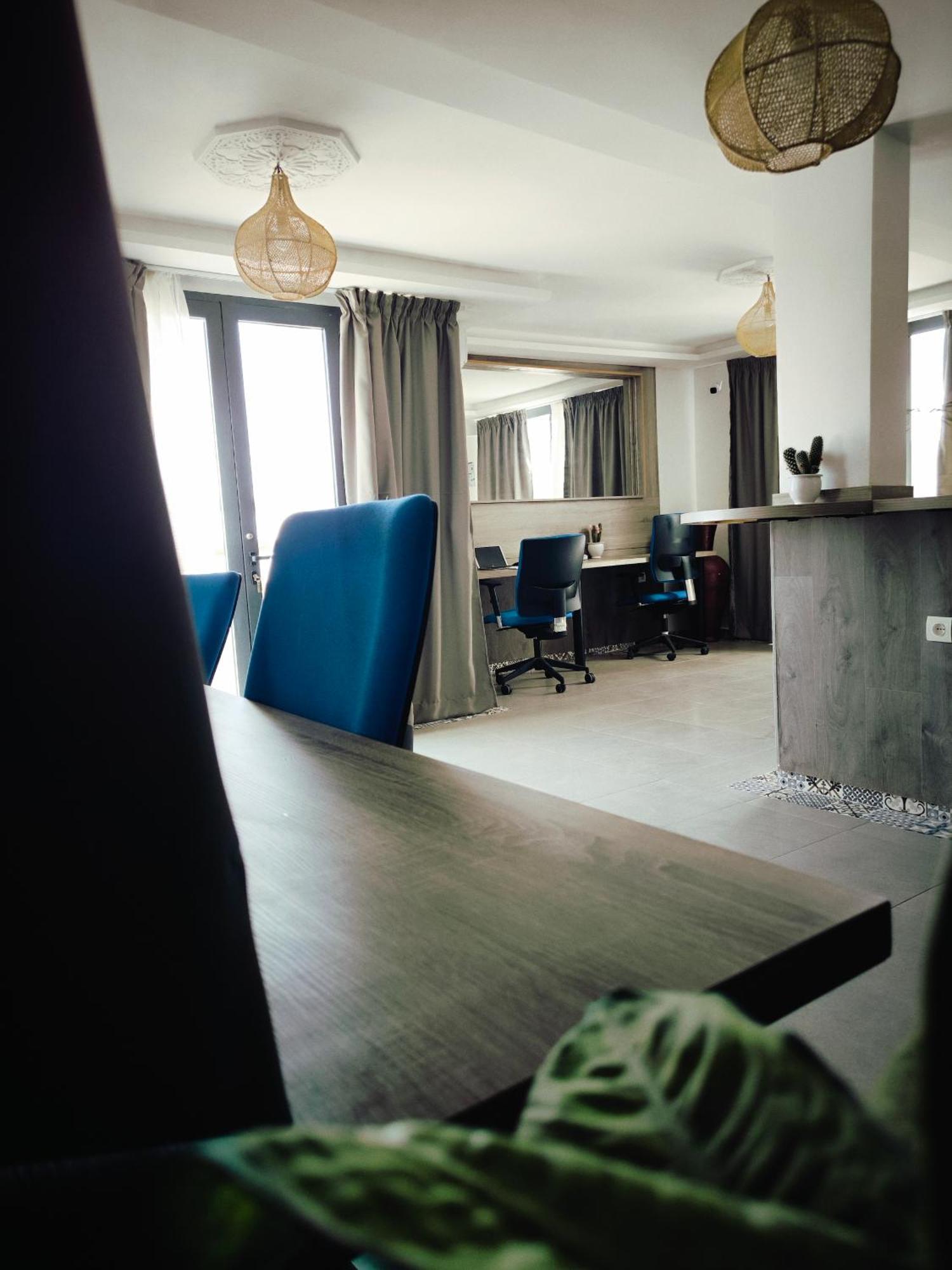 Bigblue Surf Hostel & Coworking Space - Taghazout (Adults Only) Azazoul Exterior photo